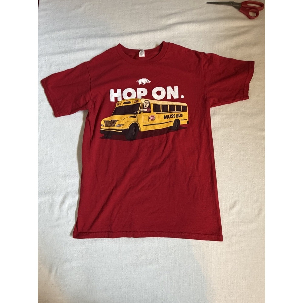 Arkansas Razorbacks Muss Bus T Shirt Hop On Graphic Red Small NCAA